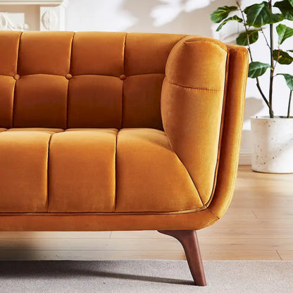 Divano moderno Chesterfield in velluto trapuntato, divano imbottito in stile Mid-Century, in schiuma ad alta densità, gambe in noce, mobili per soggiorno